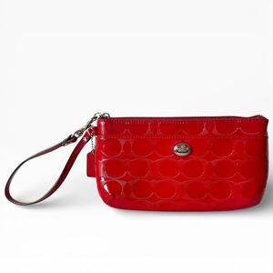Coach Red Patent Leather Signature C Wristlet Clutch Y2K Debossed Large Zip Wall